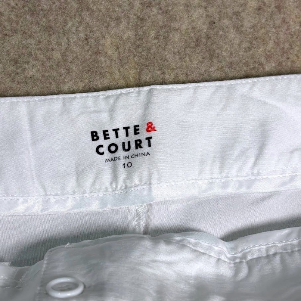 Bette & Court Golf Shorts Womens 10 White Cotton Bermuda Preppy Coastal Classic - Picture 3 of 10